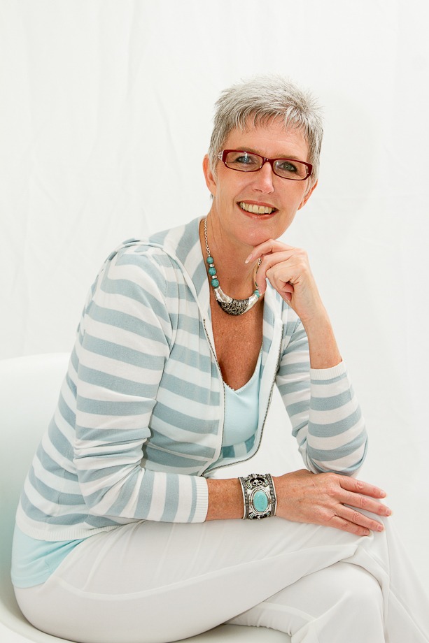 In 2007, Bridget Edwards discovered EFT tapping, and has been a practitioner since helping people with mental health issues